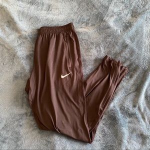 NWT NIKE DRI FIT JOGGER